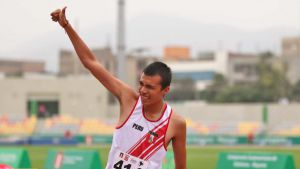 Fantástico remate de Marco Vilca en Final de 800 Mt del Sudamericano de Atletismo 2019